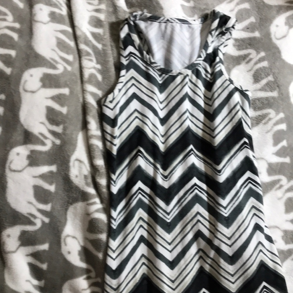 Dress with black and white zig zags